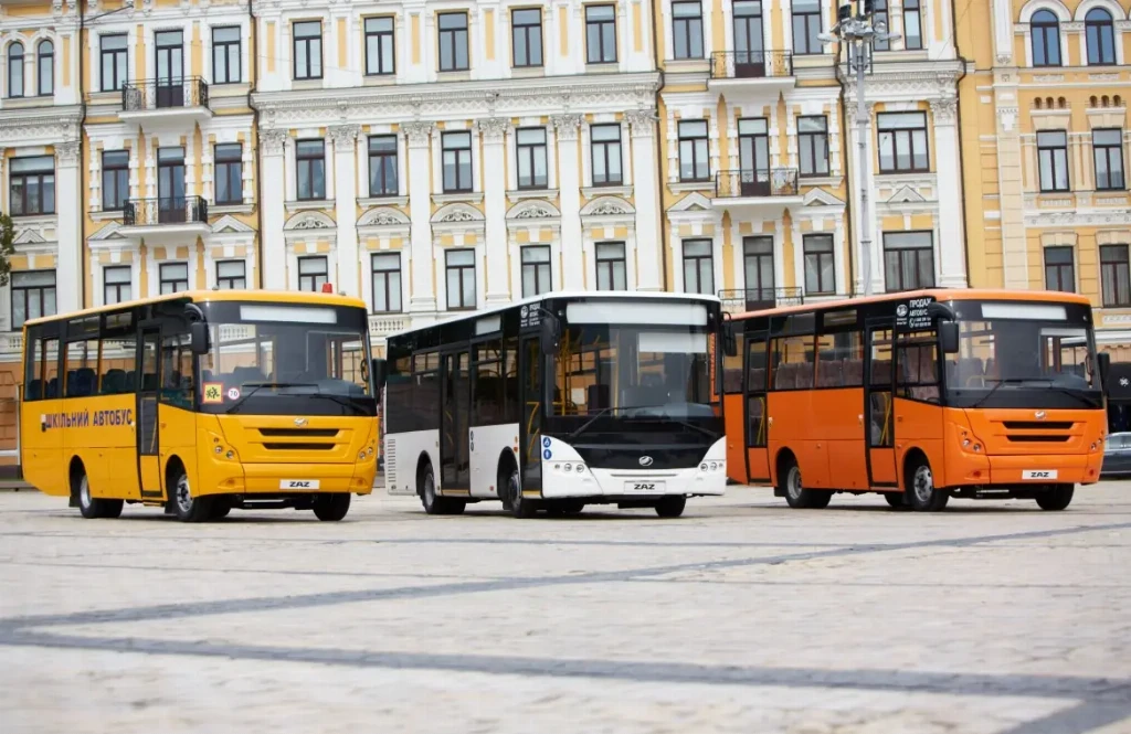 Частка нових автобусів на українському ринку скорочується