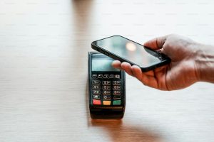 Арешт банківського рахунку: постанова виконавця та зняття блокування