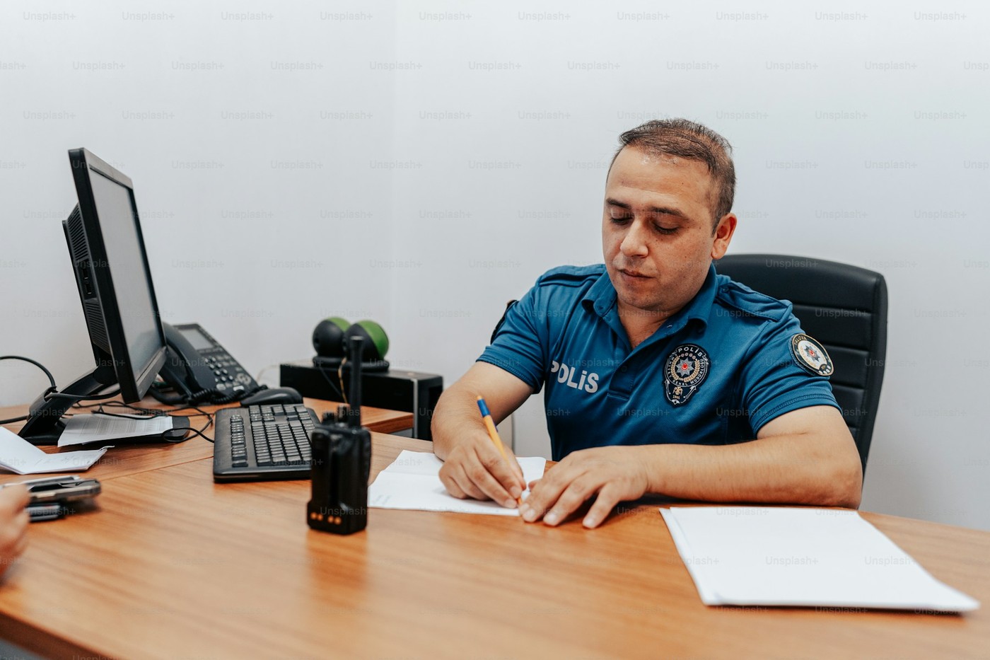 Затримання поліцією: підстави, фактичний момент і доступ до захисника